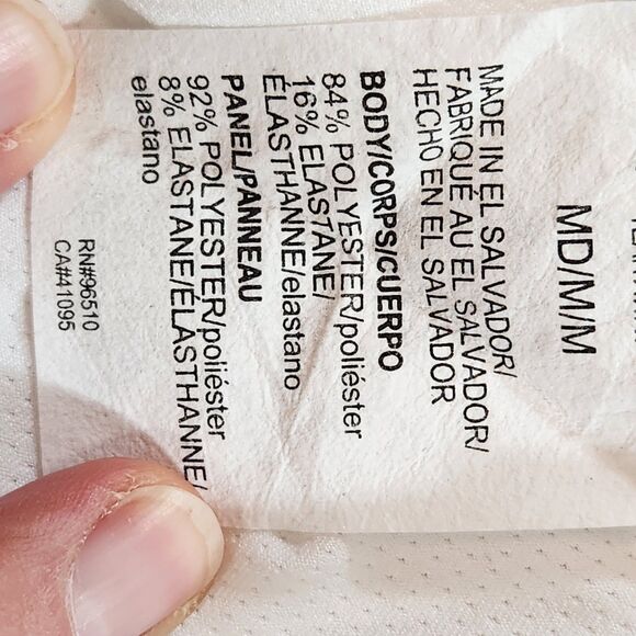 Under Armour Womens Sleeveless Athletic T-Shirt Heat Gear White Size Medium - Picture 4 of 8